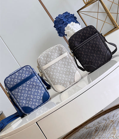 2023 Luxury VL Crossbody bag