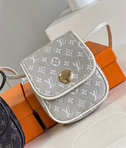 2023 Luxury VL Crossbody bag