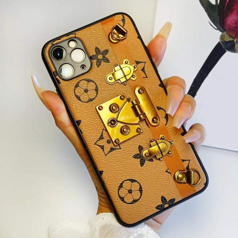 bag style hanging phone case