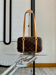 2023 Luxury VL Handbag