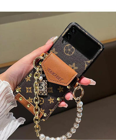 Luxury New Pearl Chain phone case For Samsung Z flip