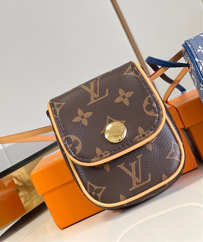 2023 Luxury VL Crossbody bag