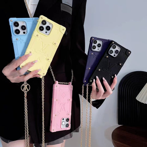 Luxury  chain phone case for iphone