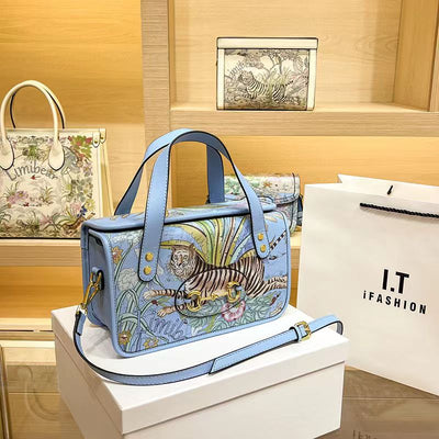 New Luxury embroidery cowhide Handbag