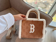 2023 New Luxury Autumn and winter plush Handbag