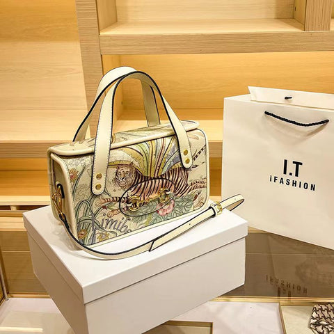 New Luxury embroidery cowhide Handbag