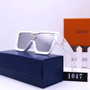 New Ladies Fashion Classic Sunglasses in 2022