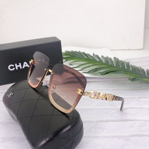 GRADIENT COLOR FEMALE OUTDOOR SUNGLASSES