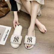 Women's fashion warm artificial fur indoor non-slip comfortable flat slippers