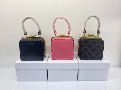 2022 CL Handbags -- 38