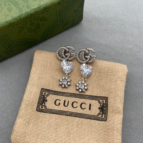 Fashion slivery earrings