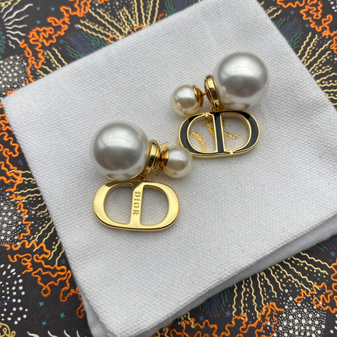 Pearl Earrings