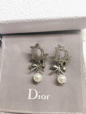 Pearl Earrings