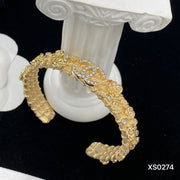 Gold bracelet