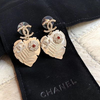 heart earrings