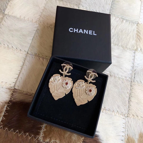 heart earrings