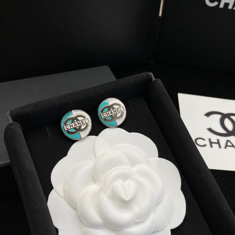 Fashion Green and White earrings