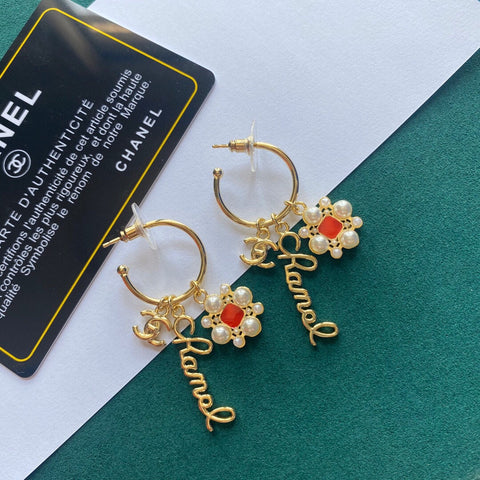 Glod Letter Pearl Earrings