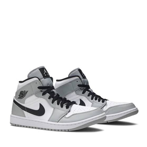 NIKE AIR JORDAN1 SMOKE GREY MID (NEW)