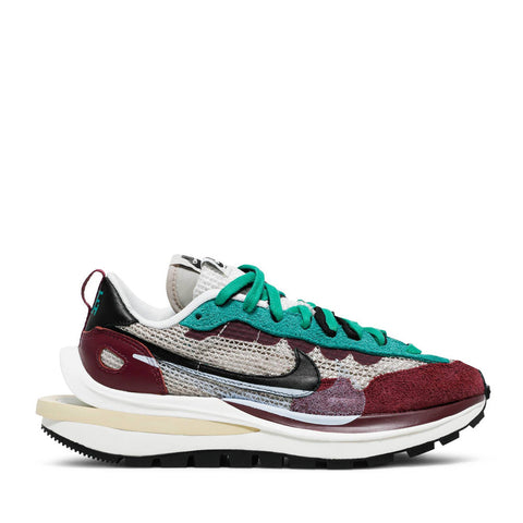 NIKE X SACAI VAPORWAFFLE VILLIAN RED NEPTUNE GREEN (NEW)