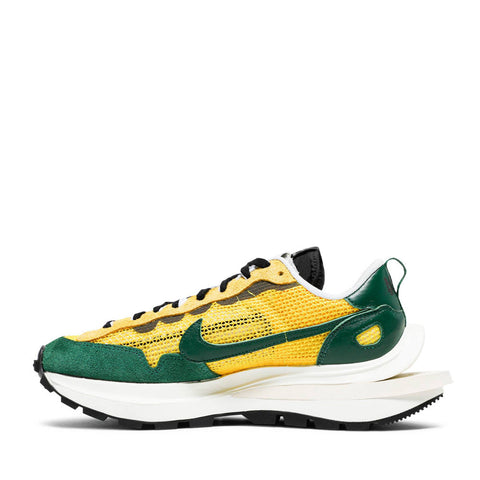 NIKE X SACAI VAPORWAFFLE TOUR YELLOW STADIUM GREEN (NEW)