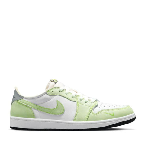 NIKE AIR JORDAN1 RETRO LOW WHITE GHOST GREEN BLACK (NEW) -