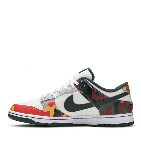 NIKE DUNK LOW SE SAIL MULTI VINTAGE GREEN CAMO (NEW)