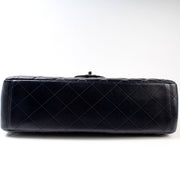 Classic Flap Maxi Lambskin 16M