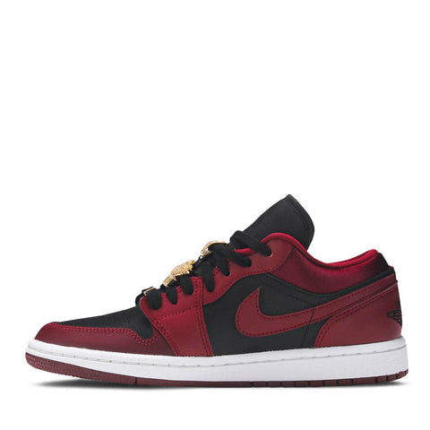 un-archiving NIKE AIR JORDAN1 LOW PENDANT BEETROOT (NEW) - -