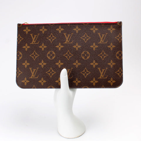 Pochette Only Monogram Neverfull