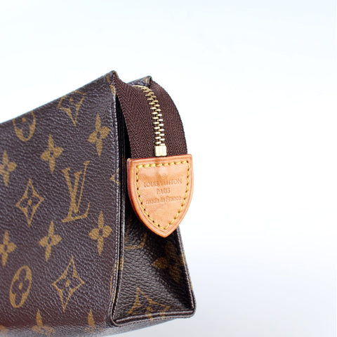 Toiletry Pouch 15 Monogram Newer