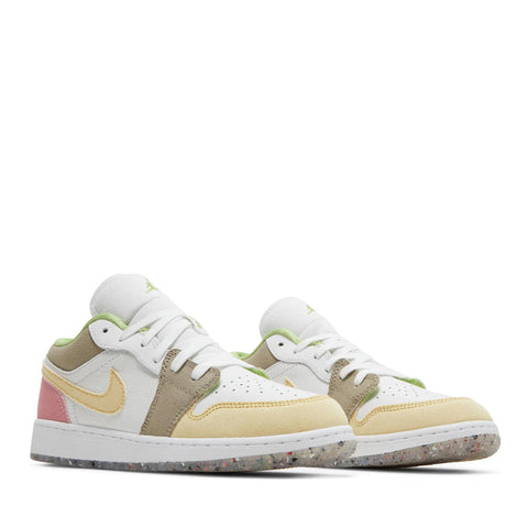 NIKE AIR JORDAN1 LOW PASTEL VIVID GREEN GRIND GS (NEW)