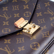 Pochette Metis Monogram