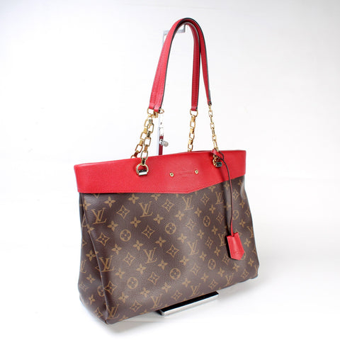 Pallas Shopper Monogram