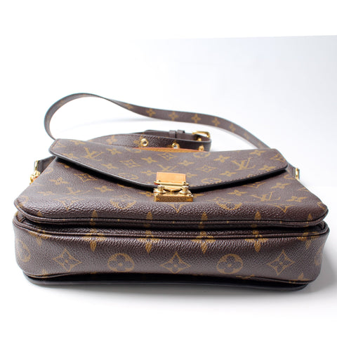 Pochette Metis Monogram