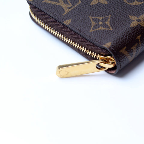 Zippy Wallet Monogram