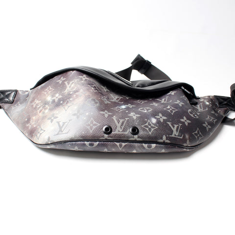 Discovery Bumbag Monogram Galaxy