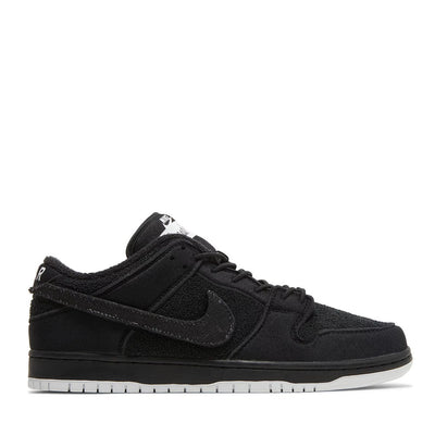 NIKE SB DUNK LOW 'GNARHUNTERS' (NEW)