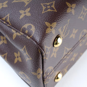 Venus Satchel Monogram