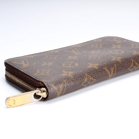 Zippy Wallet Monogram