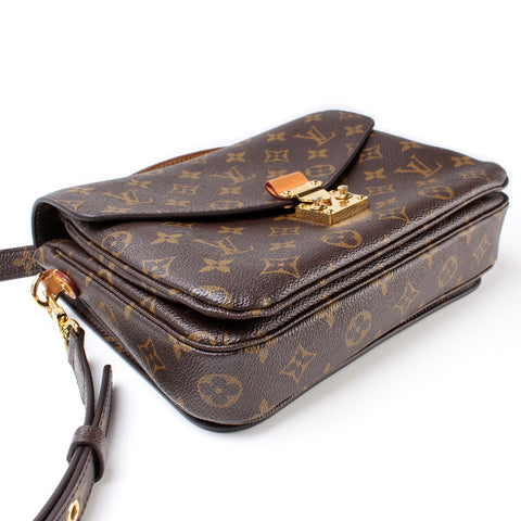 Pochette Metis Monogram