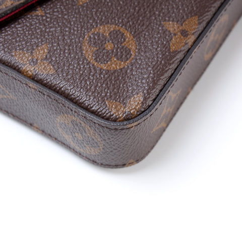 Pochette Felicie Monogram