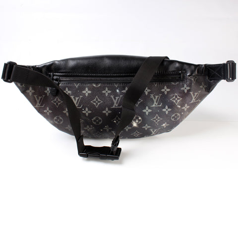 Discovery Bumbag Monogram Galaxy