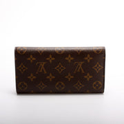 International Wallet Monogram