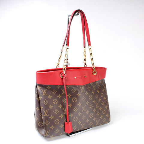 Pallas Shopper Monogram