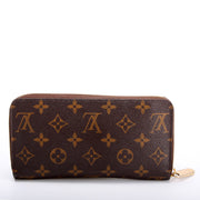 Zippy Wallet Monogram