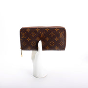 Zippy Wallet Monogram