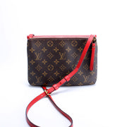 Pochette Twice Monogram