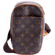 Pochette Gange Monogram