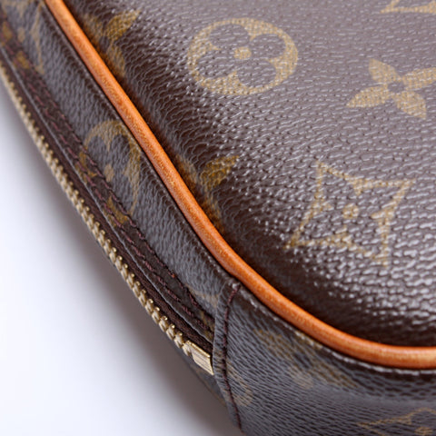 Pochette Gange Monogram